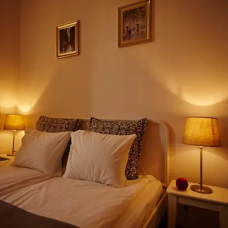 Marszalkowska Apartment *